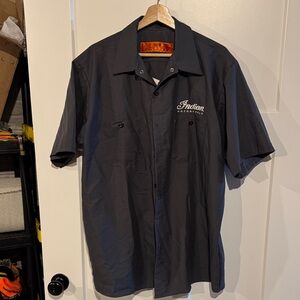 Indian Motorcycle Men's Short Sleeve Button-Down Work Shirt - Charcoal